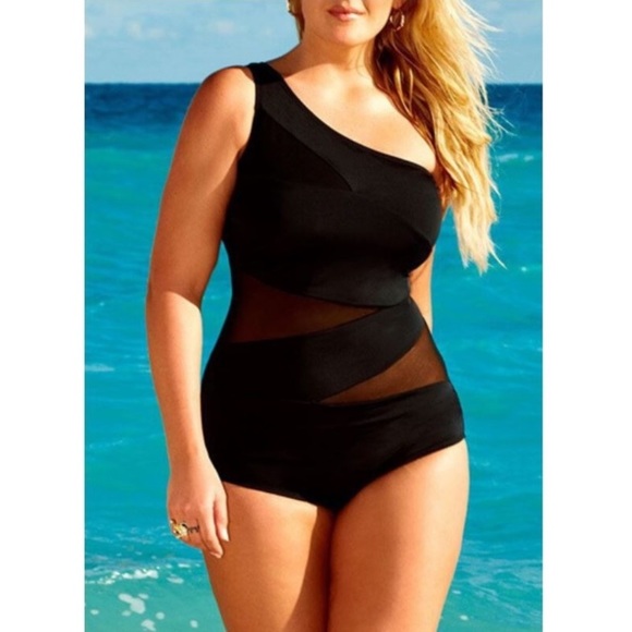 Black Asymmetrical Single Strap Plus Size Swimsuit - Picture 2 of 4